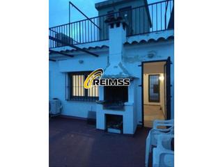 Casa a Centre. Oportunidad inversión. edificio con licencia turística y vista a