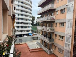 Piso en Centre. Exclusivo piso en venta en calle de marina, 49 tu hogar ideal ju