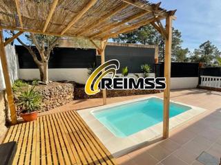 Maison à Lloret Residencial - Montlloret. Encanto y tranquilidad en la montaña  villa con piscina y estudi