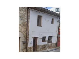 Casa a Cabanyes-Mas Ambrós-Mas Pallí. Casa de 4 habitaciones, ideal para dos familias ubicada en el pu