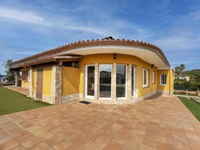 Foto 7bbac079-c350-40ee-9fb5-0a2eb6182a04. Maison avec parking dans Santa Clotilde Lloret de Mar