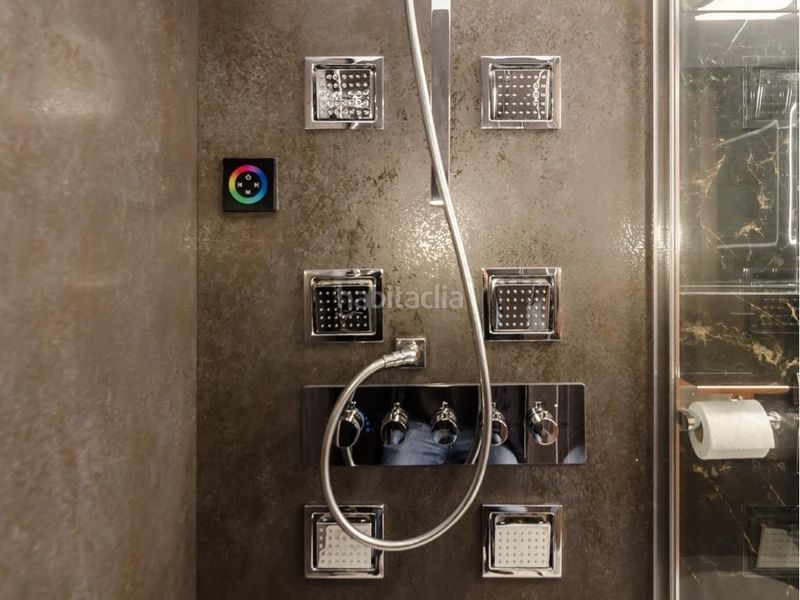 Foto 1d301635-c9c7-4ecc-90ae-1dbe214fe243. Pis a Fenals Lloret de Mar