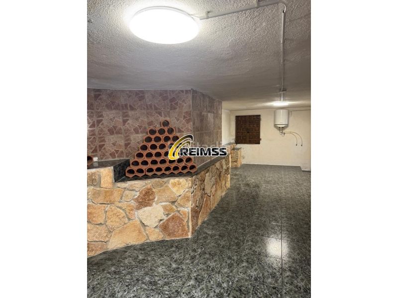 Foto 171ff3ed-f94d-405c-b482-bb83b8e07cef. Casa amb aparcament a Canyelles Lloret de Mar