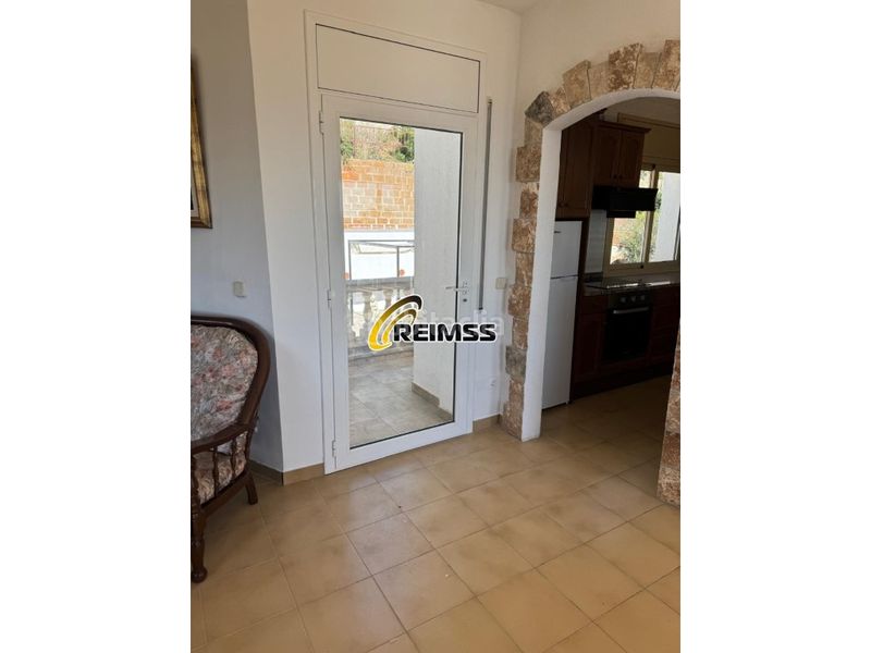 Foto 1890a48a-5cf9-4714-884a-eaf4acbbd152. Casa amb aparcament a Canyelles Lloret de Mar