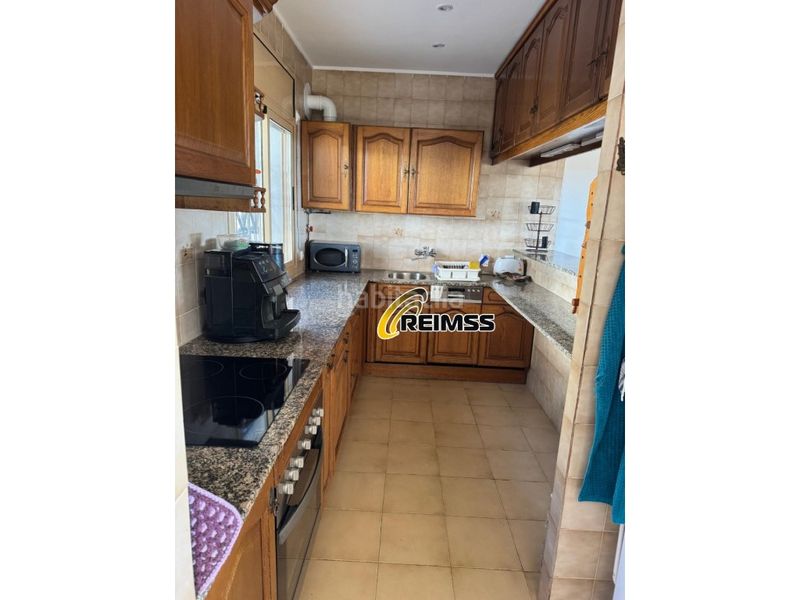 Foto 591b9acf-49f6-46cc-8f3c-d7732e753b69. Casa amb aparcament a Canyelles Lloret de Mar