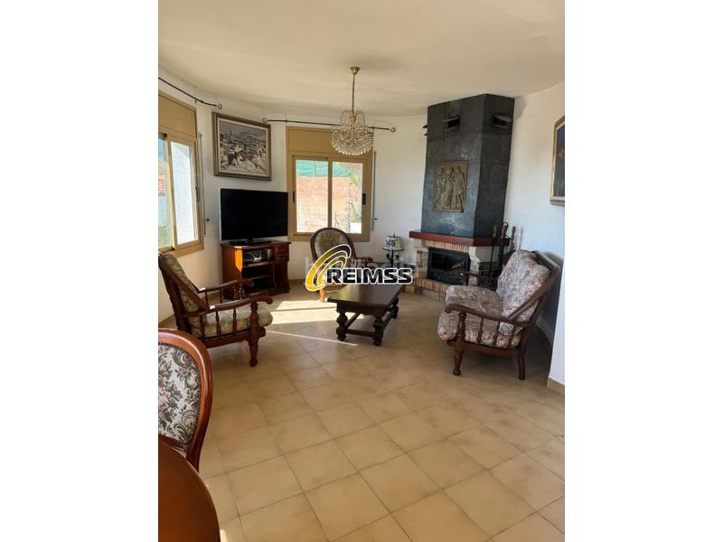 Foto 8c925466-cc88-4389-9f62-37e10642ca40. Casa amb aparcament a Canyelles Lloret de Mar