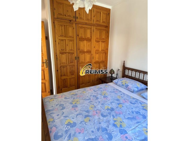 Foto a86ddc7f-4d8c-43d0-8b2c-3797699e3c5c. Casa amb aparcament a Canyelles Lloret de Mar