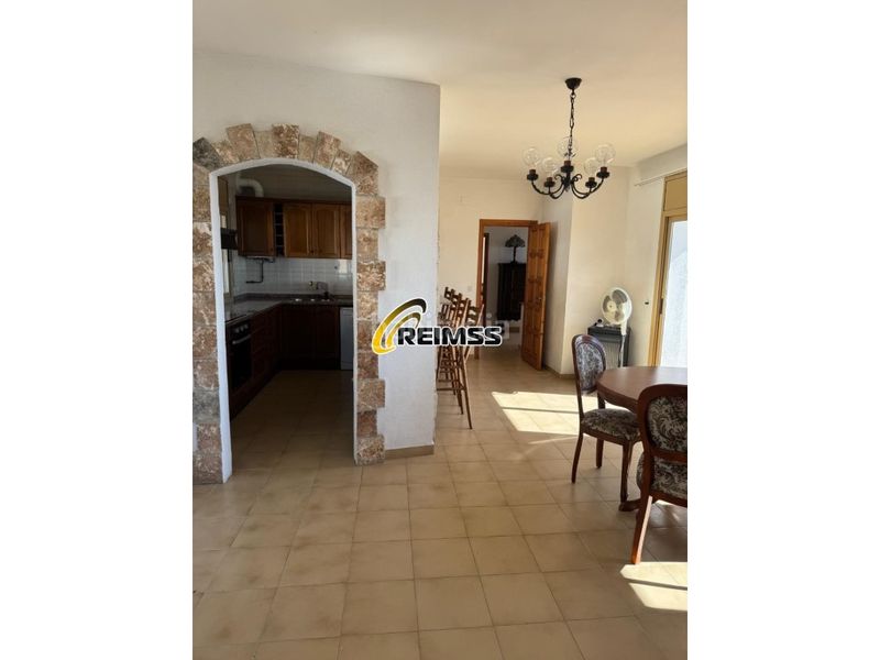 Foto ad6ece44-618b-4839-a6ab-3ec1a4de8234. Casa amb aparcament a Canyelles Lloret de Mar