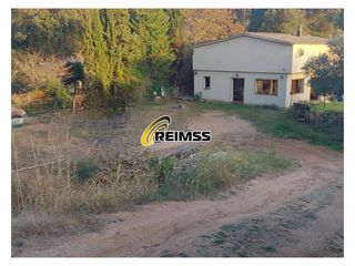 Maison à Aiguaviva Parc. Casa independiente con gran terreno y múltiples posibilidades en