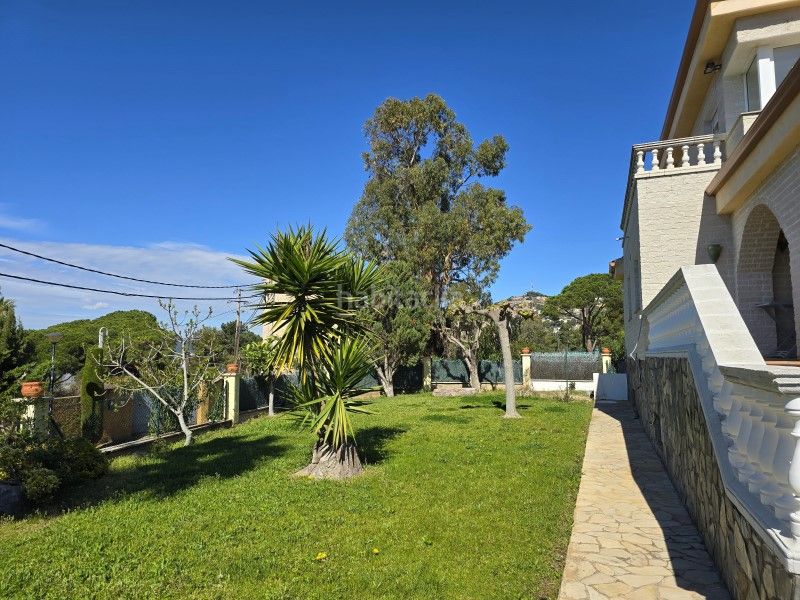 Foto 0b22f44a-1d1b-4ce8-b910-5055f5db00ab. Casa a Montgoda Lloret de Mar