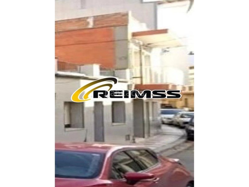 Foto be03b624-9042-4e40-bc86-3e5321c3d614. Casa a Centre Blanes