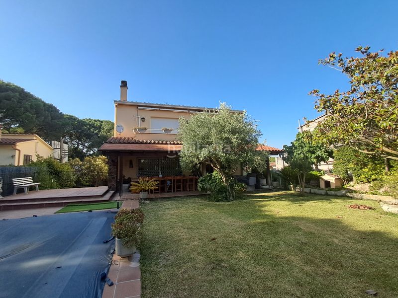 Foto b59426d8-8c0a-4ec4-9043-51cf2ba2cc11. Casa a Llagostera
