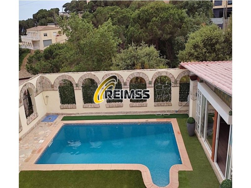 Foto 0404d008-b1df-49b8-9cbe-b1b9b4cec9ad. Casa a Serra Brava Lloret de Mar