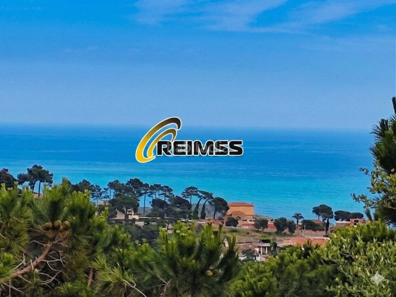 Foto d65f4a54-bfa2-4ee6-819b-34f24e54768c. Casa a Serra Brava Lloret de Mar