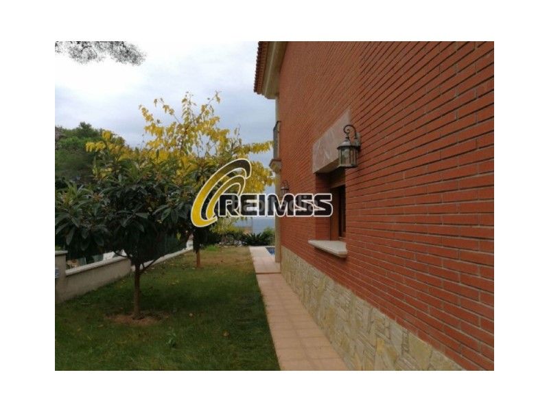 Foto ce55f4fd-409c-4fc8-a834-22cc97064919. Casa amb piscina a Centre-Platja Platja d´Aro