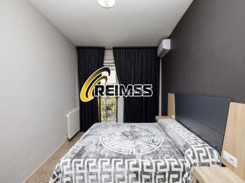 Foto fd2e5605-5382-4c24-b9d6-301848abdb89. Casa amb piscina a Tordera Tordera