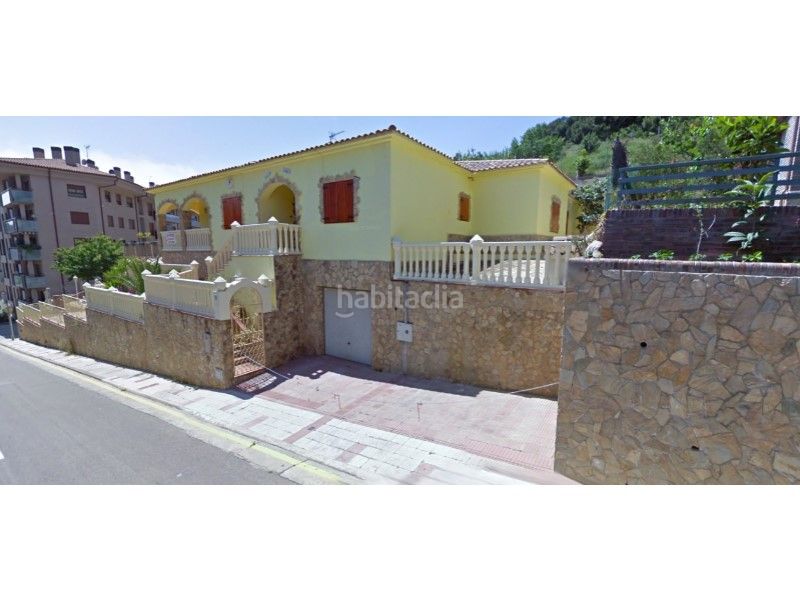 Foto 41254ddb-9b61-422c-8aee-fb94f9751e20. Casa a Centre Lloret de Mar