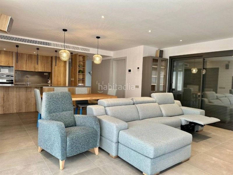 Foto 5b59a8ed-8eef-4c60-a220-67122f49985b. Casa amb piscina a Lloret Verd - Els Pinars Lloret de Mar