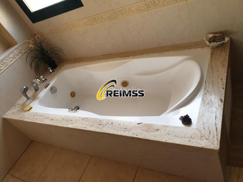 Foto 7a46e892-e49b-4827-8d80-45a40076abd1. Casa amb piscina a Condado del Jaruco - Puigventós Lloret de Mar