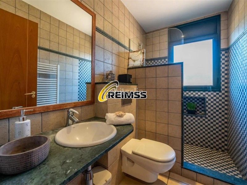 Foto 830d3b0d-3517-4a5f-8a67-2e862d33a51a. Casa amb piscina a Condado del Jaruco - Puigventós Lloret de Mar