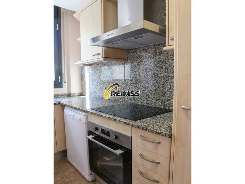 Foto 6f552fd8-2b3c-4486-b61f-40f6ece54296. Pis a Fenals Lloret de Mar