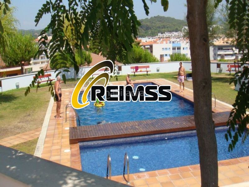 Foto eb42c700-2422-4238-9d48-1e0059b2f2a9. Casa amb piscina a Santa Clotilde Lloret de Mar