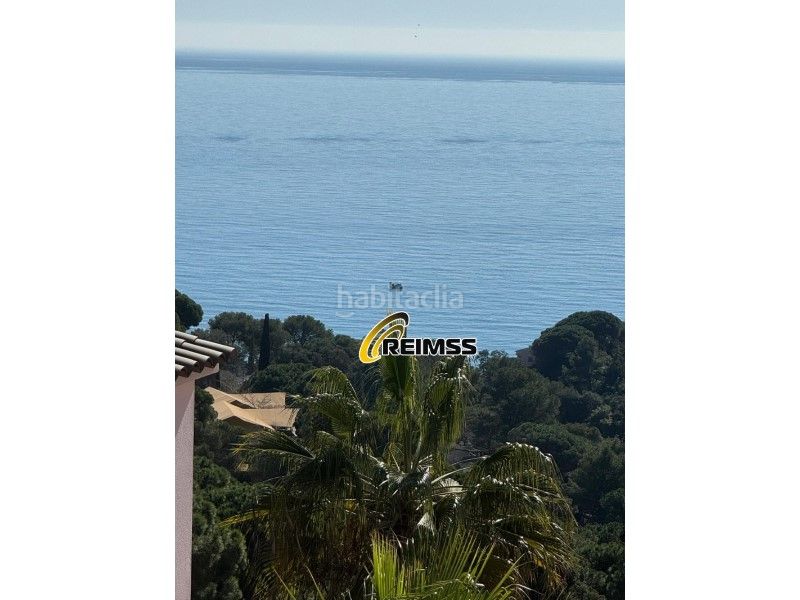 Foto 23eb4f2e-0d06-4dfa-802b-efcad2f69e52. Casa a Canyelles Lloret de Mar