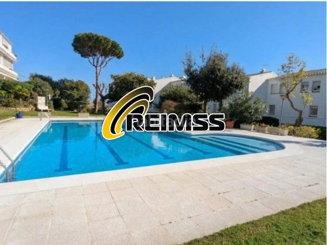 Foto 90cc439d-847a-4b92-9680-4af0c4b6c8d1. Casa amb piscina a Los Pinos-Politur Platja d´Aro
