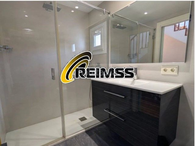 Foto bdb560d6-5712-4c75-b024-6ef39637a4b2. Casa amb piscina a Los Pinos-Politur Platja d´Aro
