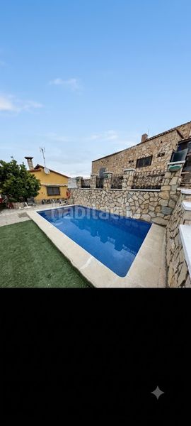 Foto 168c3d07-aa9c-442e-b212-cfb0183fd9df. Casa amb piscina a Tordera Tordera