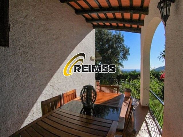 Foto 3584282f-33d3-469b-bb43-73b1d0cbf267. Casa amb piscina a Cabanyes-Mas Ambrós-Mas Pallí Calonge