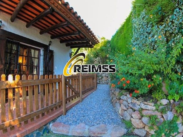 Foto a2f0dddb-eff6-444b-86e2-293fc1f7aab2. Casa amb piscina a Cabanyes-Mas Ambrós-Mas Pallí Calonge