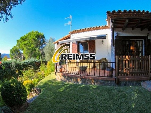 Foto edef481e-831e-4219-82f5-5e910584ef4d. Casa amb piscina a Cabanyes-Mas Ambrós-Mas Pallí Calonge