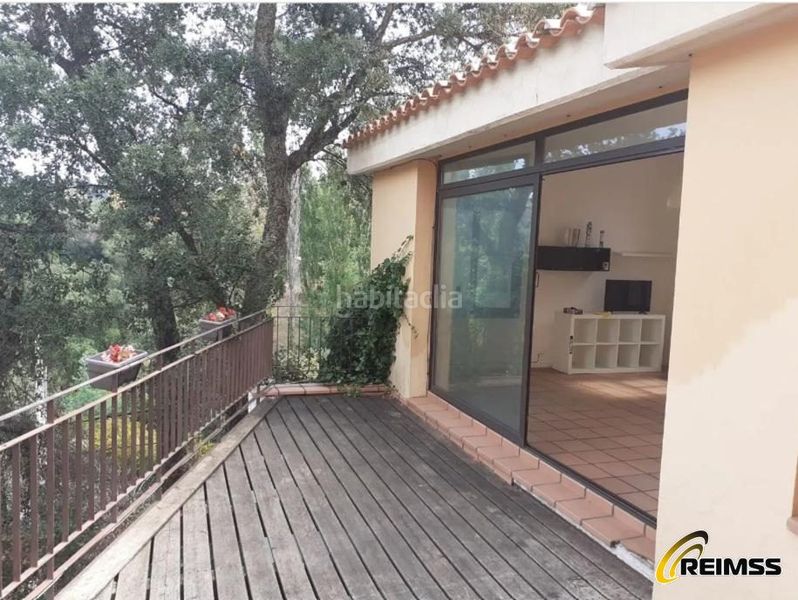 Foto 139c84fd-1506-4dcb-8c59-fe7b6c552bf3. Casa amb piscina a Verea