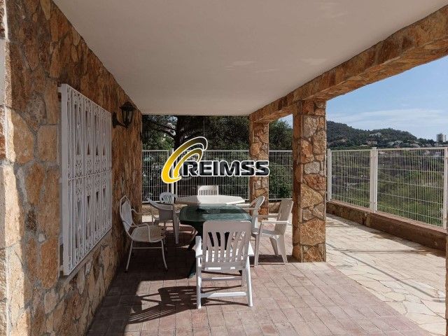 Foto 6cdcd0b5-ba30-4b79-aaed-fab007589069. Casa a Canyelles Lloret de Mar