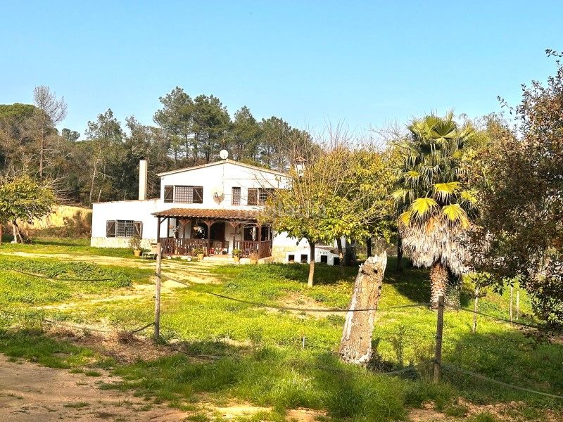 Foto 245a830a-ec16-434a-a152-7d3c5d1dc959. Casa a Montbarbat Maçanet de la Selva