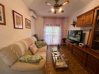 Location Appartement à Avinguda parlament de catalunya 50. Alquiler hasta junio 8 meses con 2 habitaciones grandes