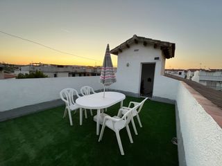 Dachwohnung in Carrer saragossa 40. Ático dúplex 3 habitaciones con amplia terraza y balcón grande c