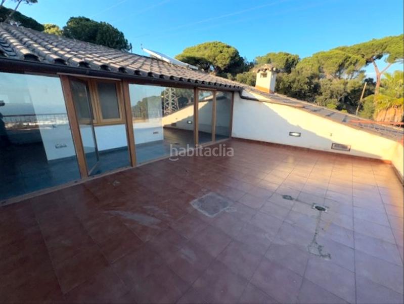 Foto e8970f75-58ab-4d11-aac3-57bb98c8d6e2. Casa  con vistas al mar en Urbanitzacions Mataró