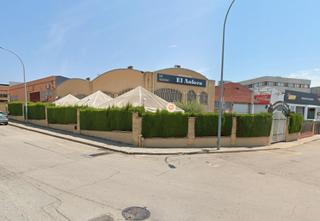 Industrial building in Avinguda de Sentmenat