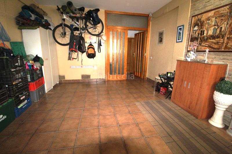 Foto 05258551-407c-4ad7-918a-301064cf9191. Semi detached house with heating parking in Estació de França Mollet del Vallès