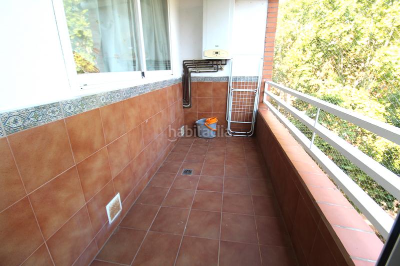 Foto 5e7ea7c1-6dd8-4f72-bc31-1f5d1beae887. Alquiler piso  con parking en Can Borrell Mollet del Vallès