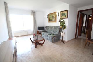 Affitto Appartamento in Can Borrell. Temporal alquiler temporal piso con parking