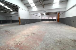 Location Bâtiment à usage industriel  Carrer de watt. Alquiler nave industrial