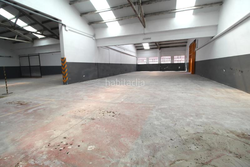 Foto 6823b3ac-1298-44d6-8e3f-6ff4dda3b0cd. Rent industrial building in Zona Industrial Barberà del Vallès
