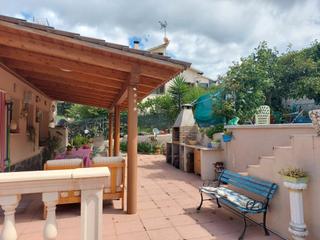 Xalet a Cànoves i Samalús. Casa con piscina