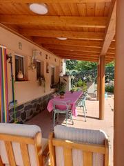 Chalet in Cànoves i Samalús. Casa con piscina