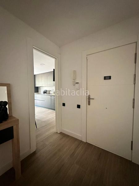 Foto f55a299e-cc49-4bc8-b815-e6bf9cf3372b. Planta baja piso con jardín en Montmeló