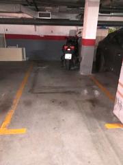 Parking coche  Carrer joan ambrós i lloreda. Parking coche can borrell
