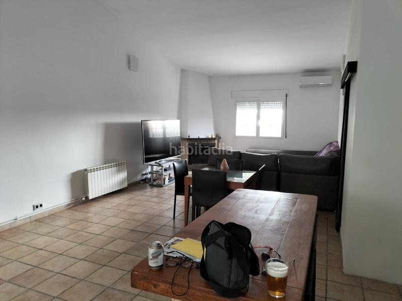 Foto 216f3d62-7d89-4b22-882e-be4d702dff05. Casa amb xemeneia calefacció aparcament piscina a Lliçà d´Amunt